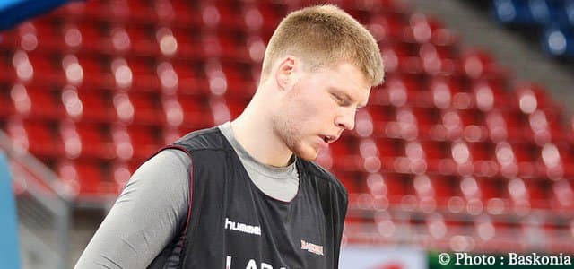 Baskonia Vitoria - Davis Bertans