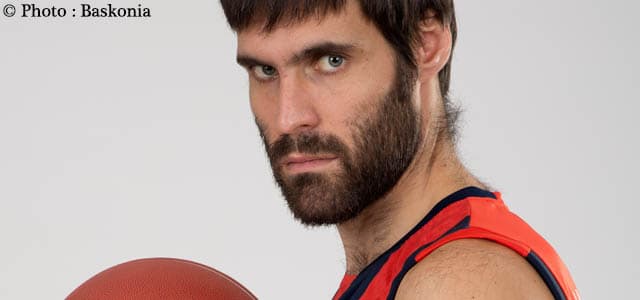 Transferts Europe - Laboral Kutxa Vitoria - Fernando San Emeterio