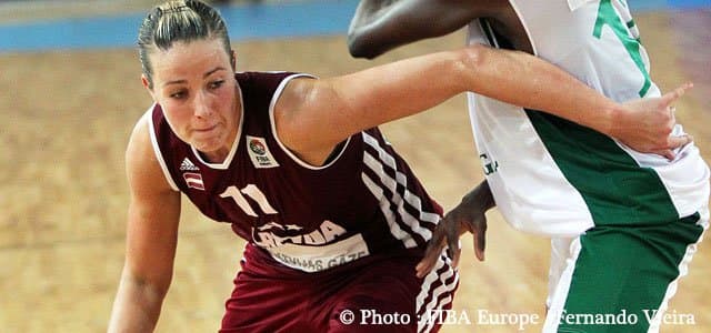 Nantes R�z� Basket - Aija Putnina - LFB - Margaux Galliou-Loko